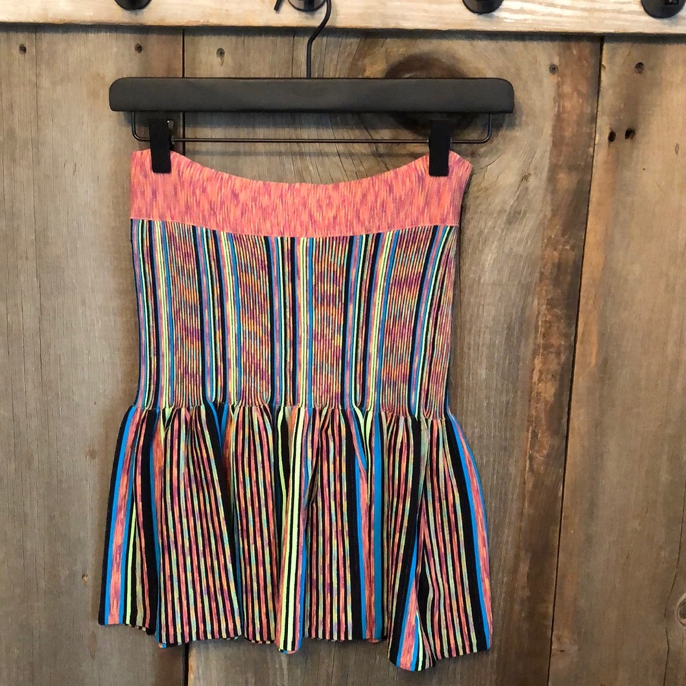 BCBGMAXAZRIA Multi Stripe Bodycon Flare Skirt in Pink Size Small